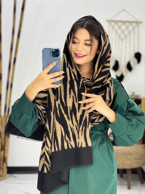 شال دخترانه